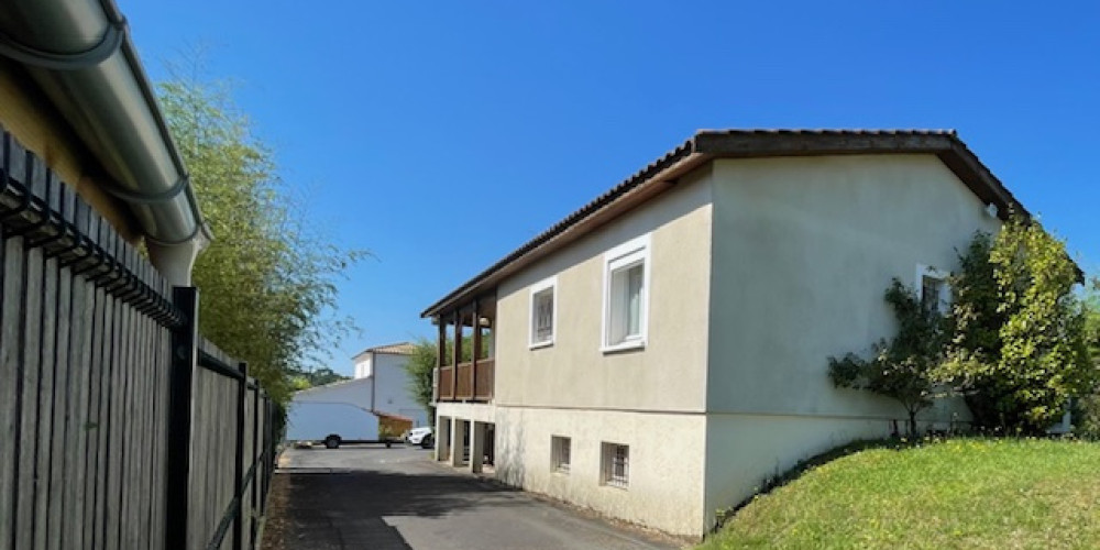 maison à ST MEDARD EN JALLES (33160)