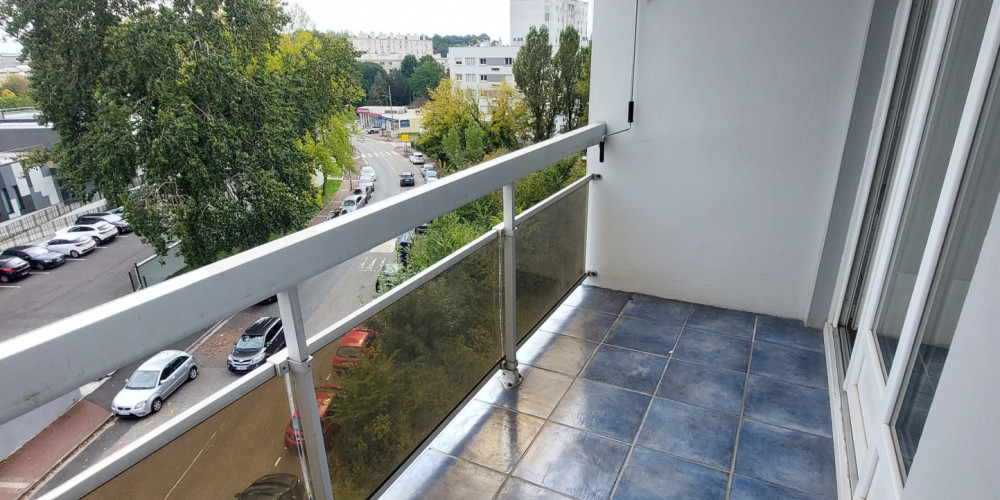 appartement à MERIGNAC (33700)