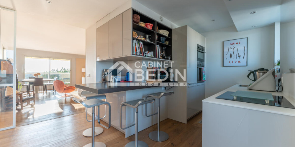 appartement à BORDEAUX (33200)