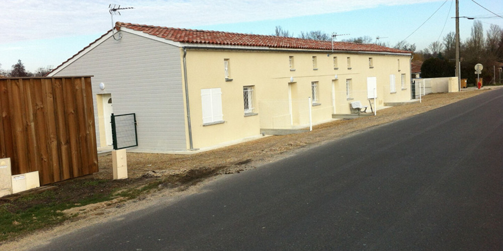 appartement à TEUILLAC (33710)