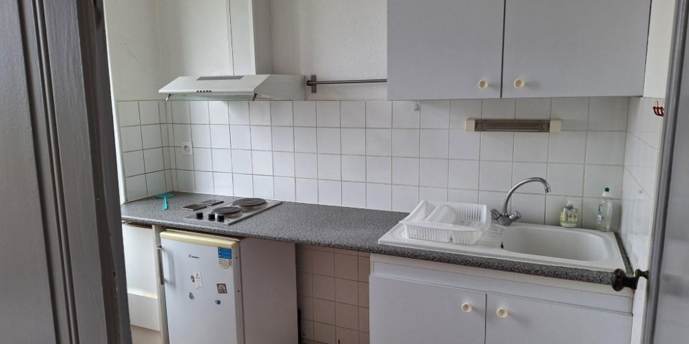 appartement à BORDEAUX (33800)