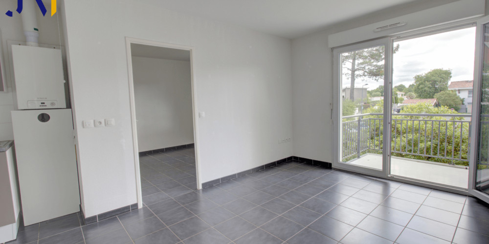 appartement à LANTON (33138)