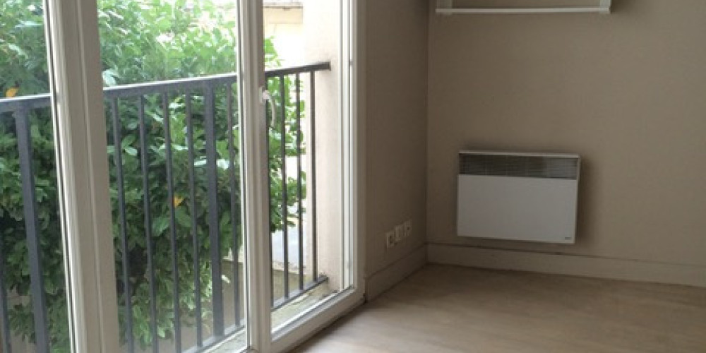 appartement à BORDEAUX (33000)