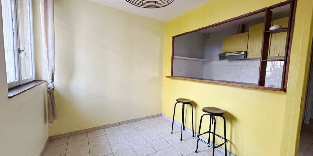 appartement à BORDEAUX (33800)