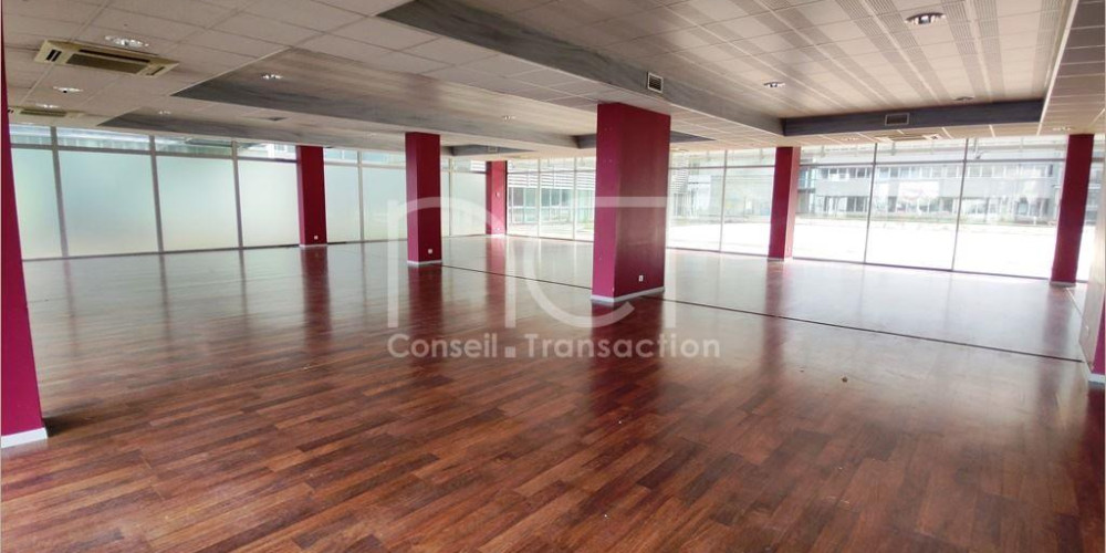 local commercial à MERIGNAC (33700)