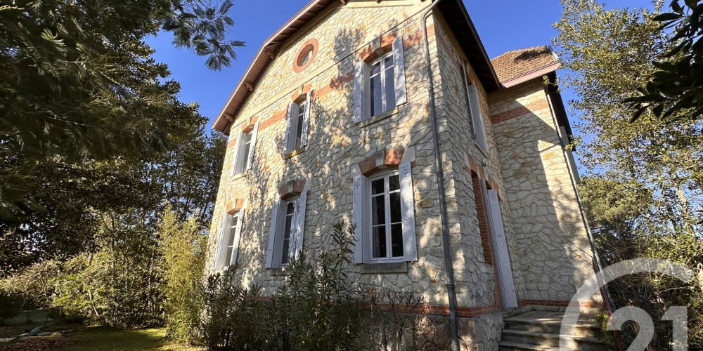 maison à LANTON (33138)