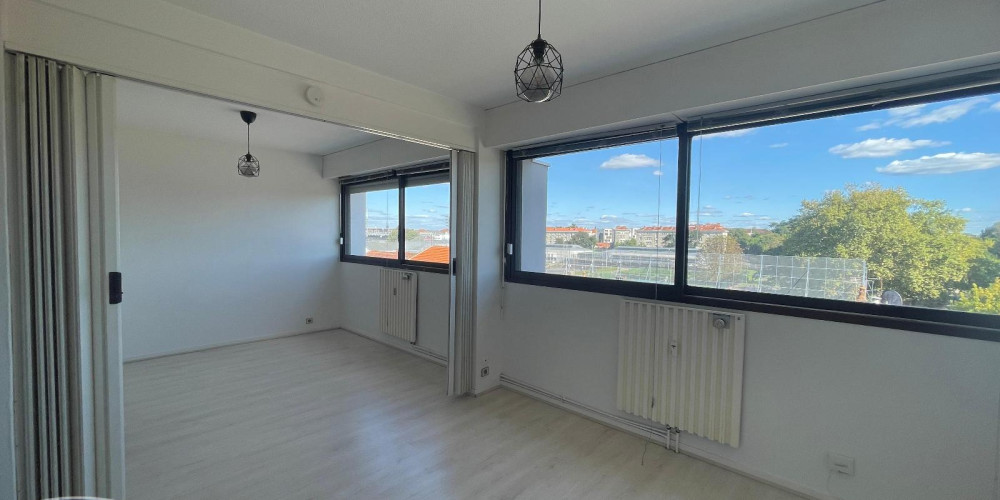 appartement à BORDEAUX (33000)