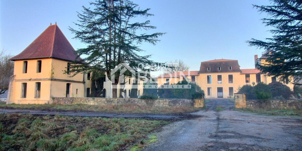 maison à ST MAGNE (33125)