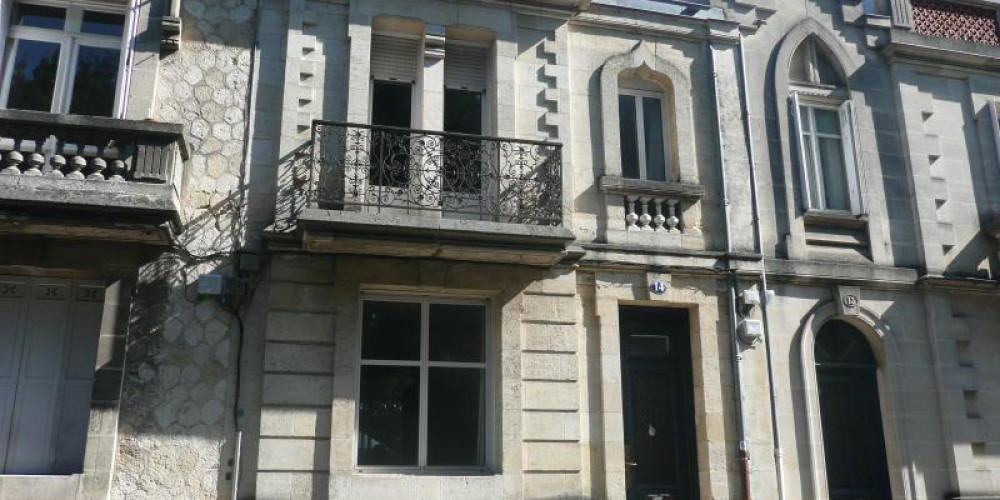 maison à BORDEAUX (33200)