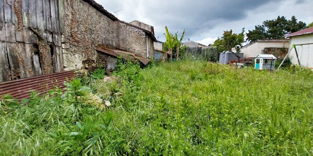 maison à LANDIRAS (33720)