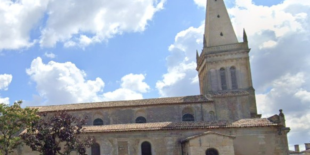 terrain à AMBARES ET LAGRAVE (33440)