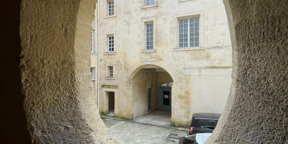 appartement à BORDEAUX (33000)