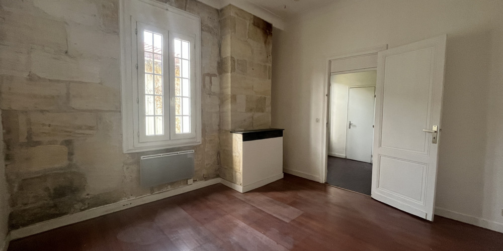 appartement à BORDEAUX (33000)