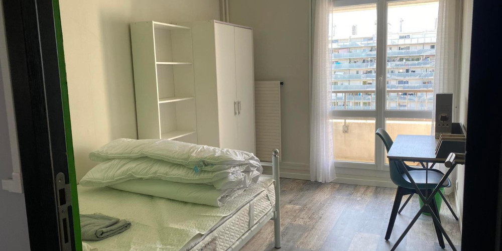 appartement à BORDEAUX (33300)