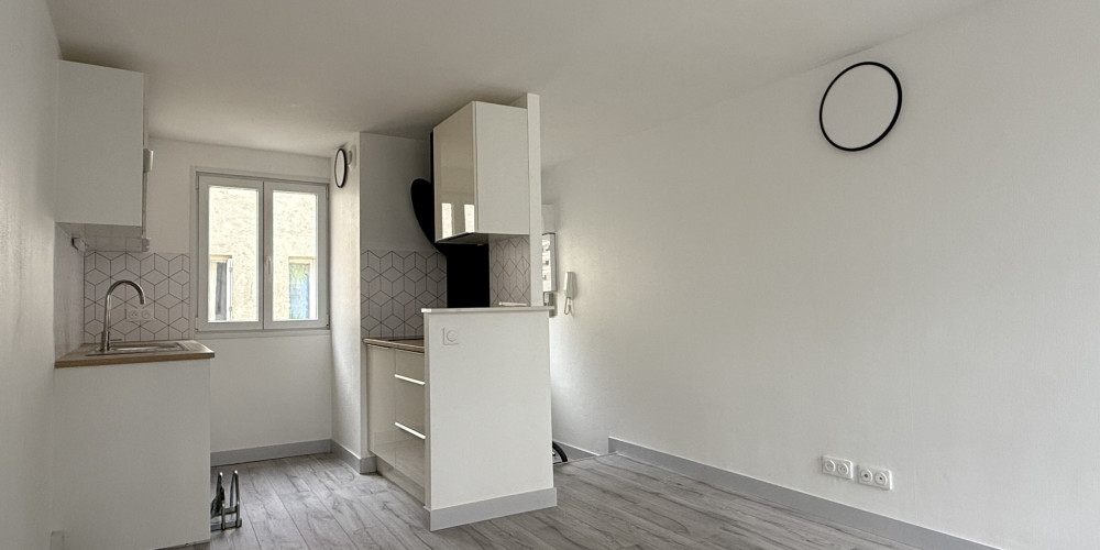 appartement à BORDEAUX (33000)