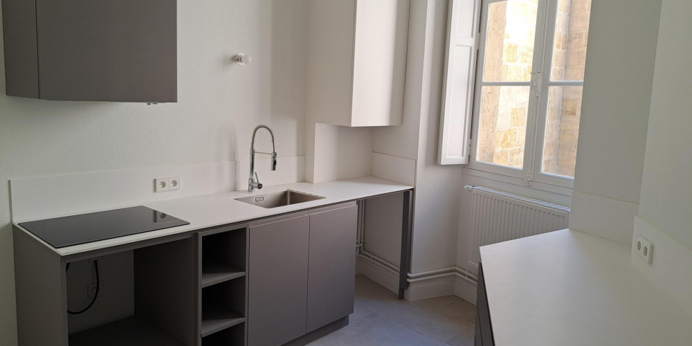 appartement à BORDEAUX (33000)