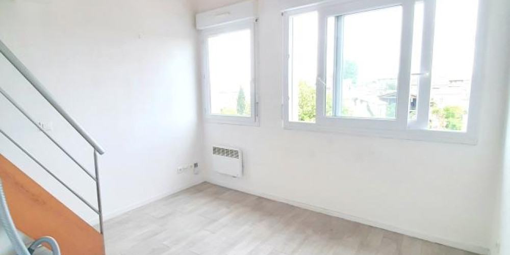 appartement à BORDEAUX (33000)