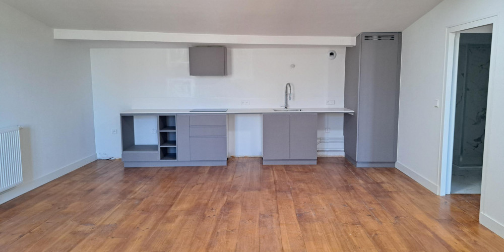 appartement à BORDEAUX (33000)