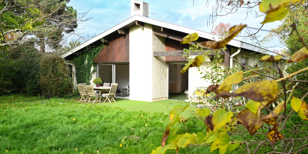 maison à PESSAC (33600)