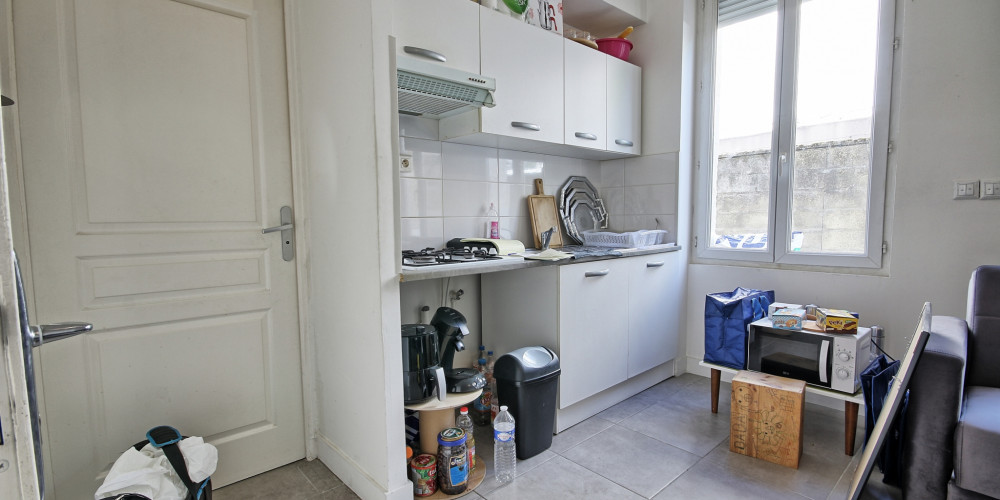 appartement à BORDEAUX (33300)