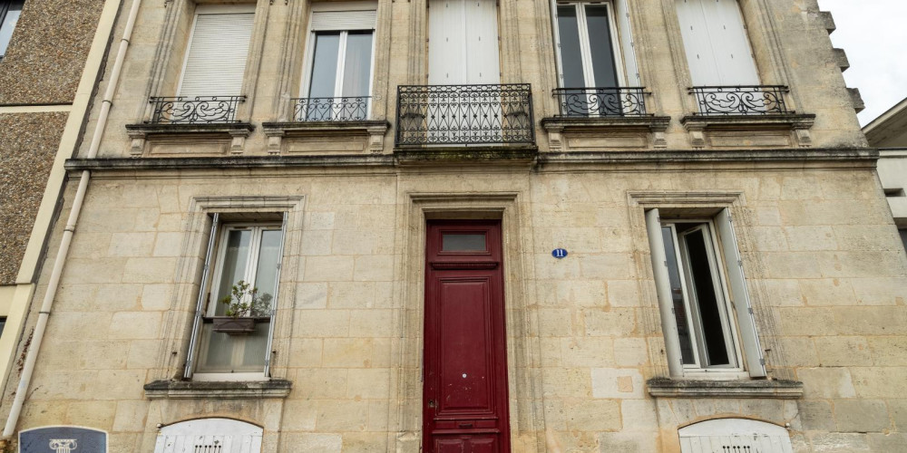 appartement à BORDEAUX (33100)