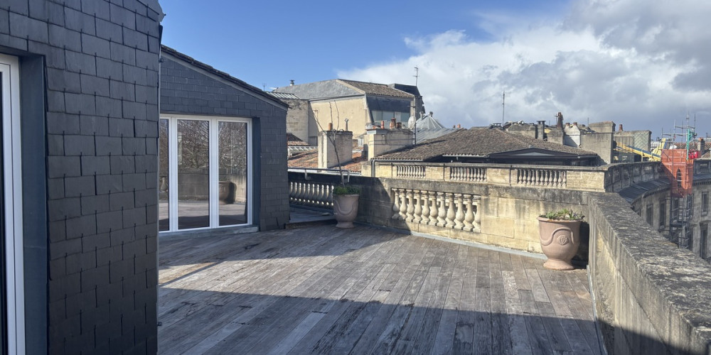 appartement à BORDEAUX (33000)