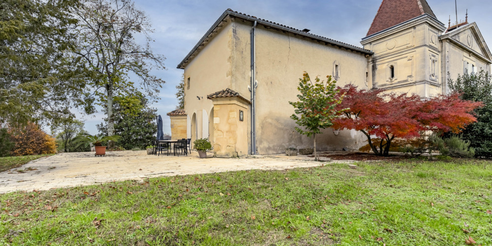 maison à STE CROIX DU MONT (33410)