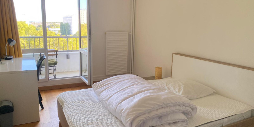 appartement à BORDEAUX (33300)