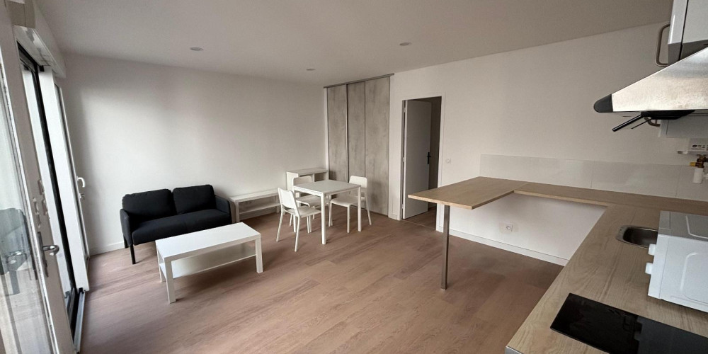 appartement à BORDEAUX (33800)