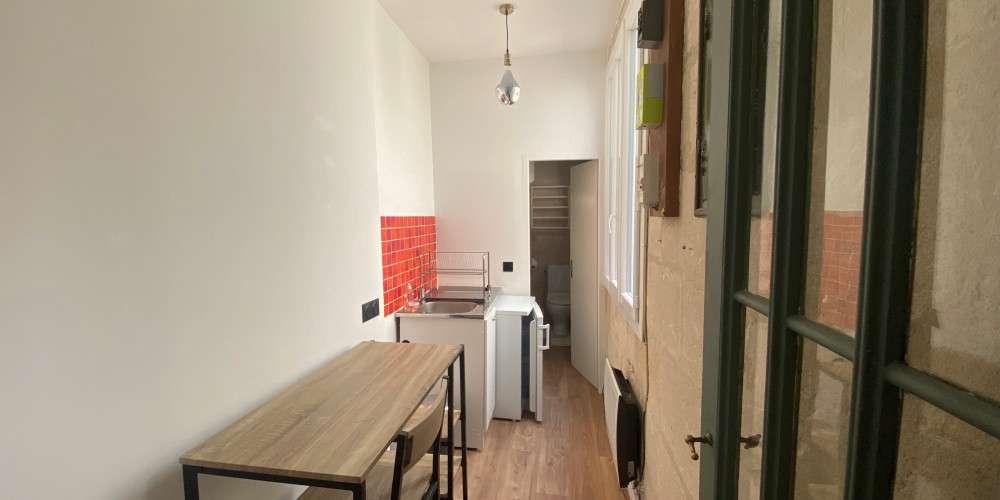 appartement à BORDEAUX (33000)