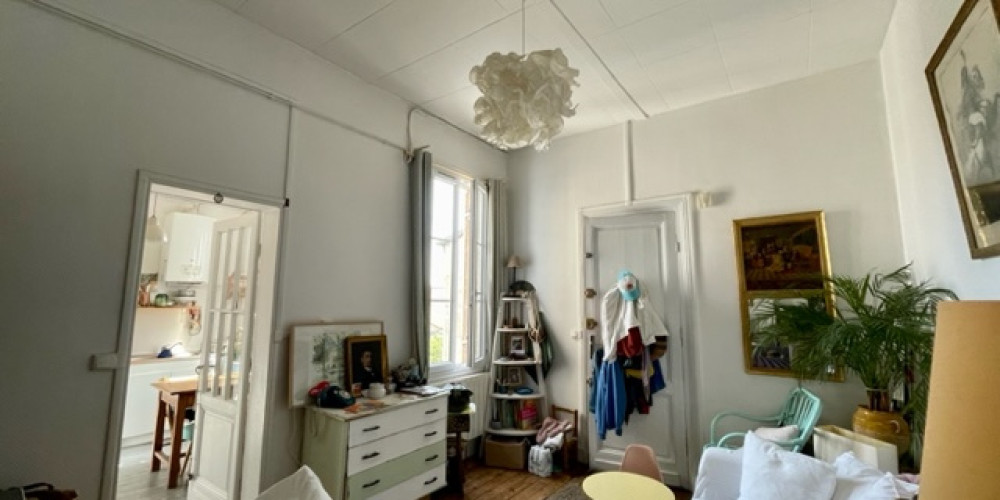 immeuble à BORDEAUX (33000)