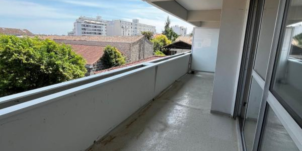 appartement à BORDEAUX (33800)