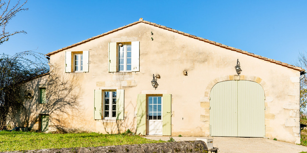 maison à BRANNE (33420)