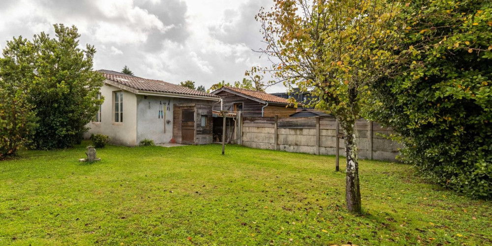 maison à PESSAC (33600)