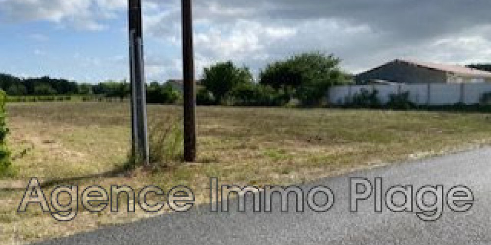 terrain à CIVRAC EN MEDOC (33340)