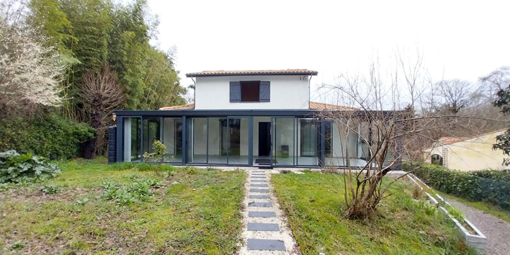 maison à ARTIGUES PRES BORDEAUX (33370)