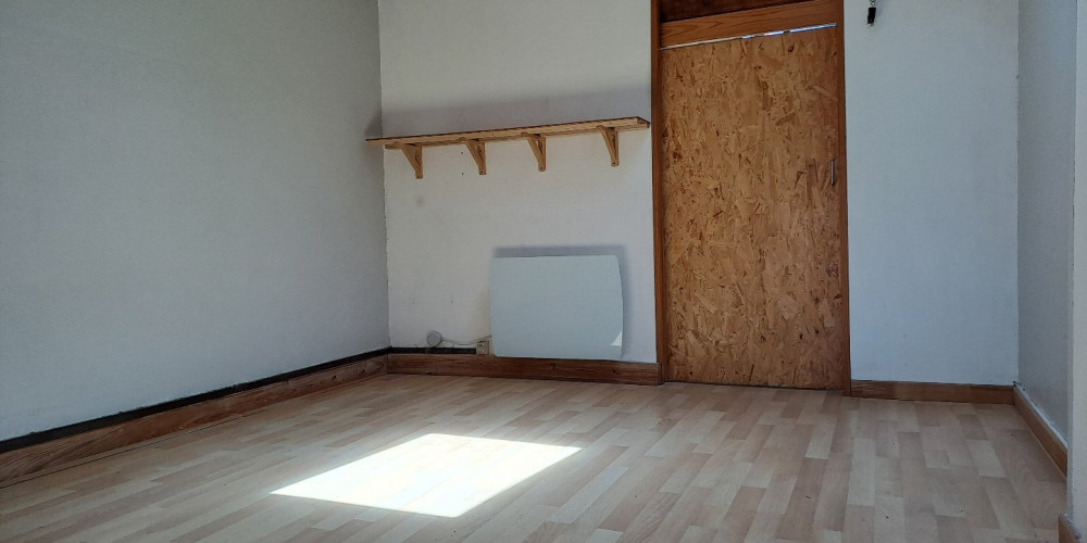 appartement à BORDEAUX (33000)