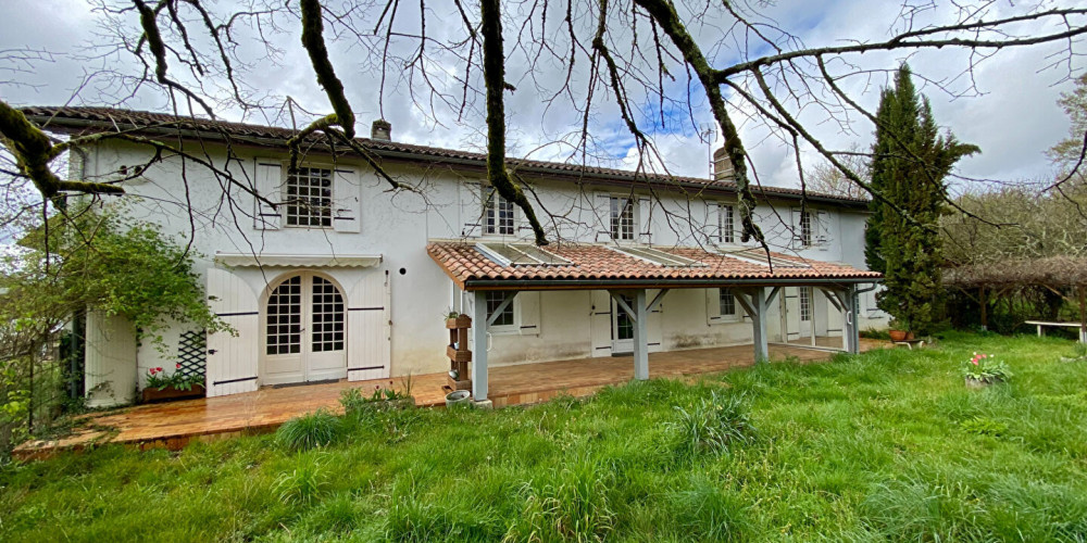 maison à ST SULPICE DE POMMIERS (33540)