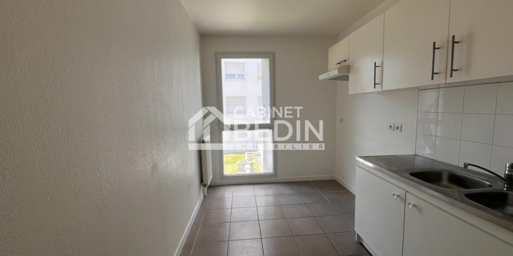 appartement à BORDEAUX (33000)