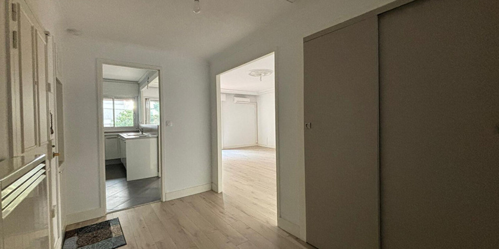 appartement à BORDEAUX (33000)