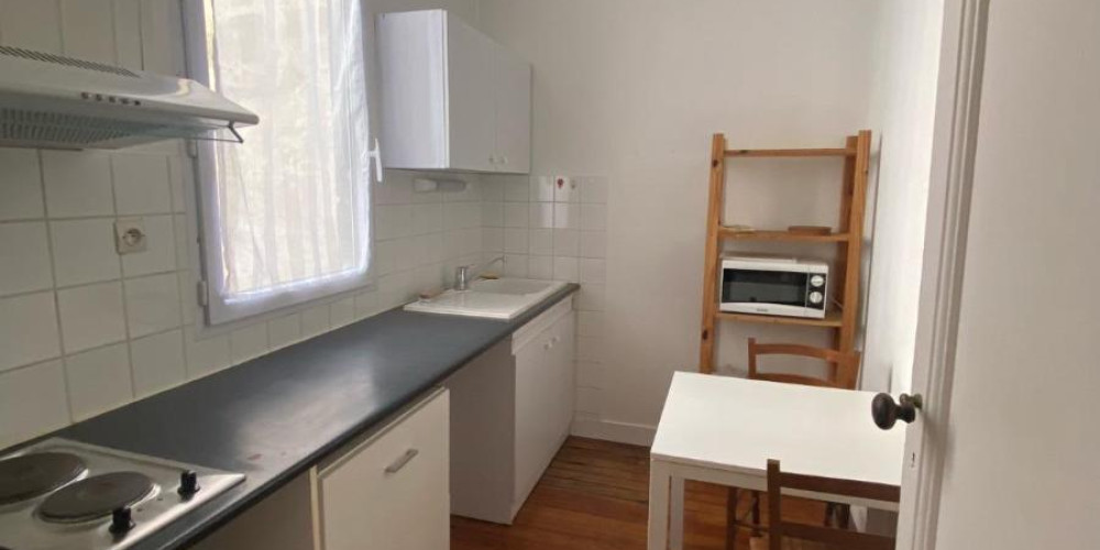 appartement à BORDEAUX (33800)