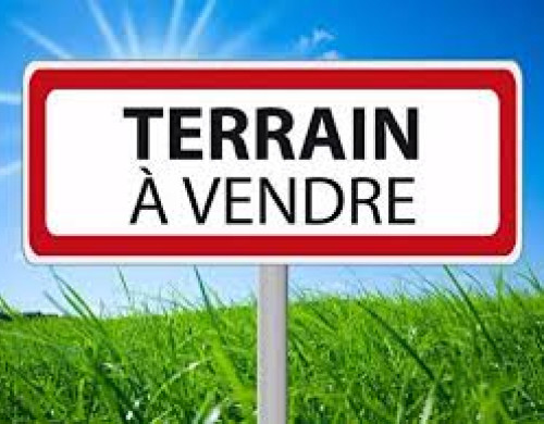 terrain  CISSAC MEDOC