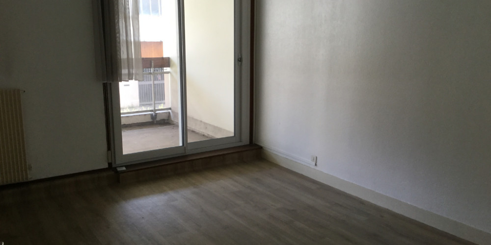 appartement à BORDEAUX (33000)