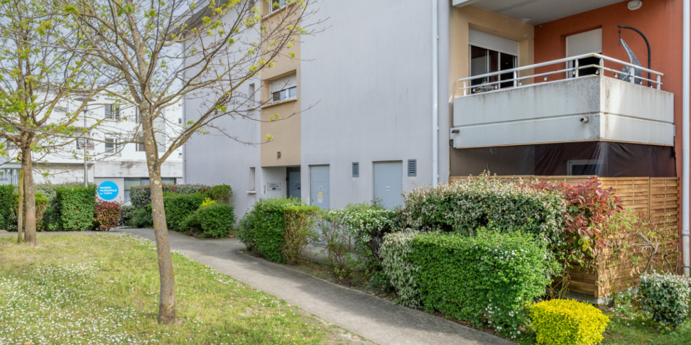 appartement à BRUGES (33520)