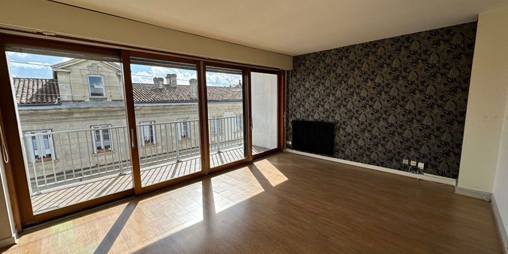 appartement à BORDEAUX (33200)