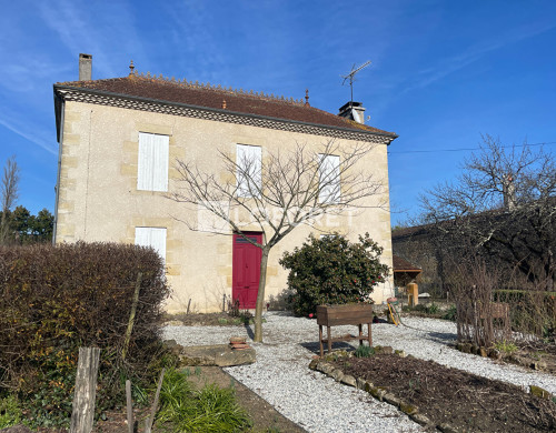 maison  ST PIERRE D AURILLAC