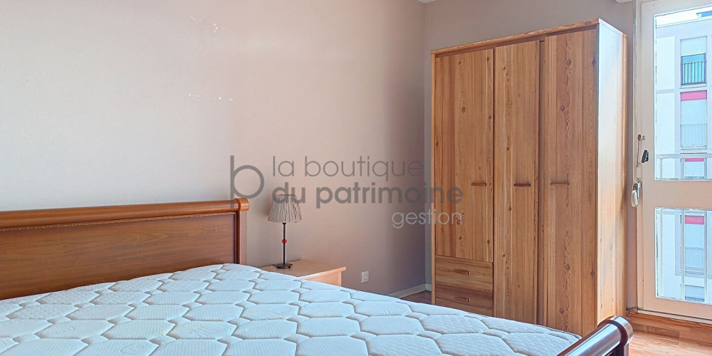 appartement à BORDEAUX (33800)