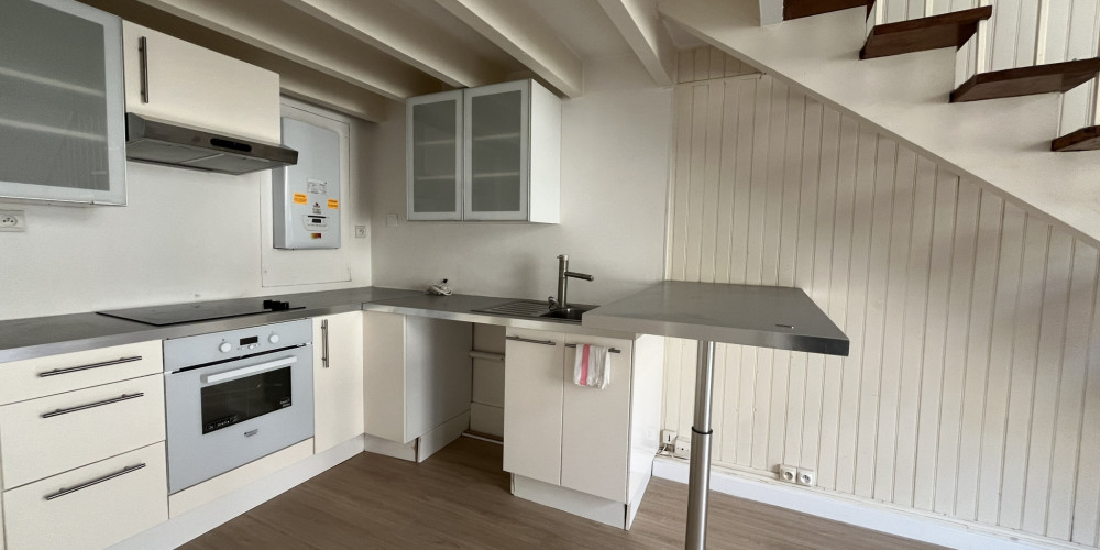 appartement à BORDEAUX (33000)