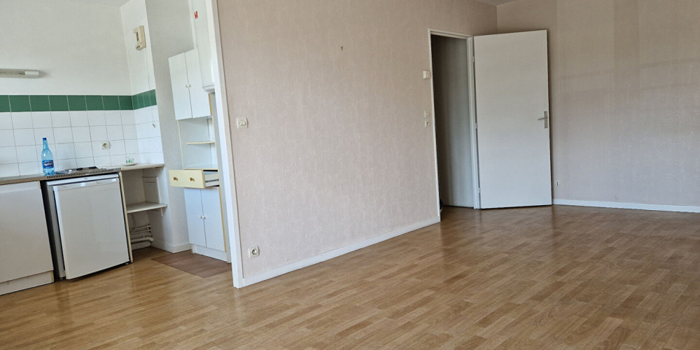 appartement à BORDEAUX (33200)