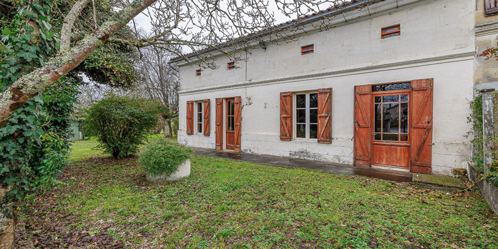 maison à COUTRAS (33230)